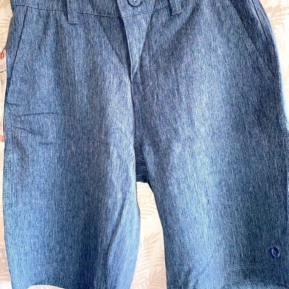 Hang ten boys Hybrid shorts MEDIUM